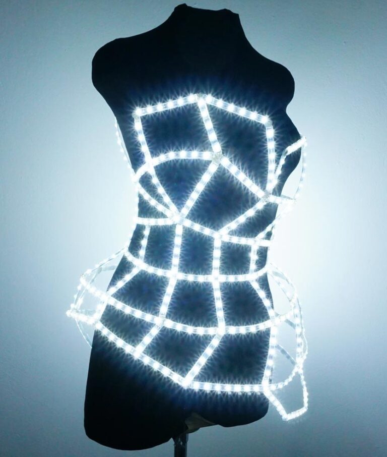 Asymmetry Dress pic. 1